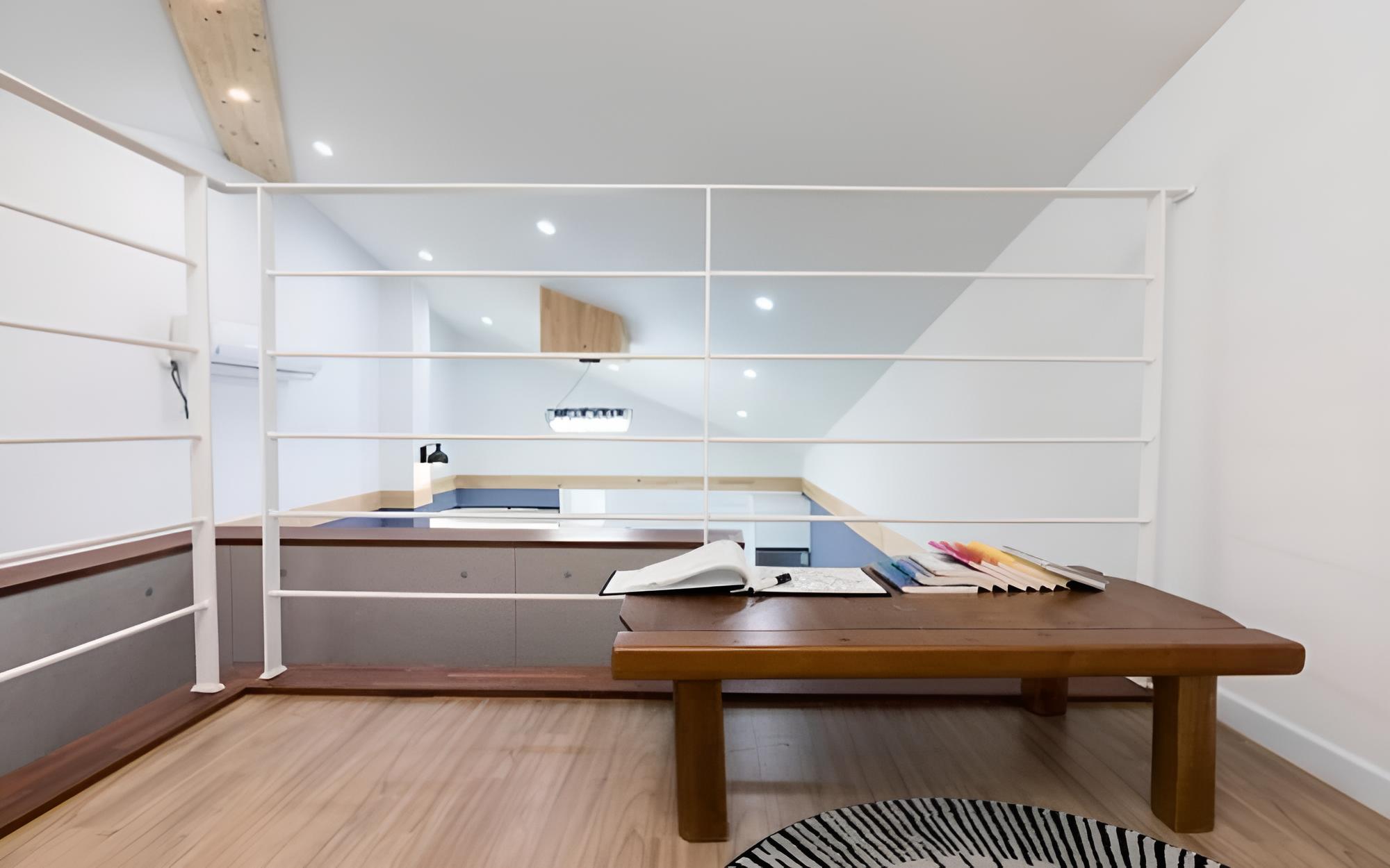 Room (Room 202 (Deluxe Room Ocean View)) photo 3