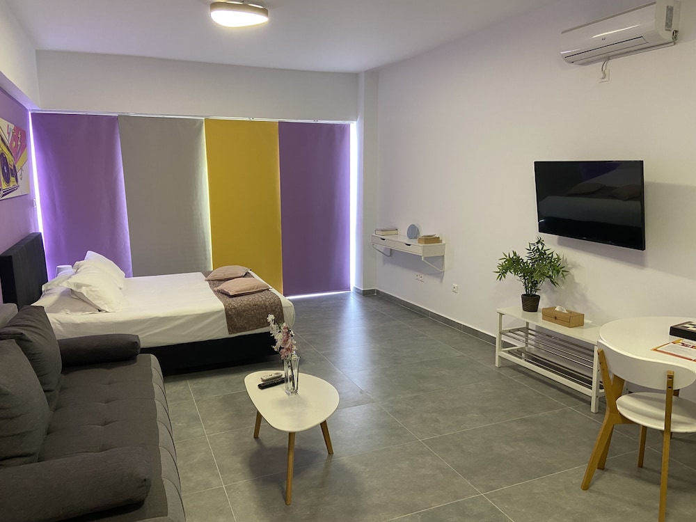 Comfort Studio Suite, City View photo 2