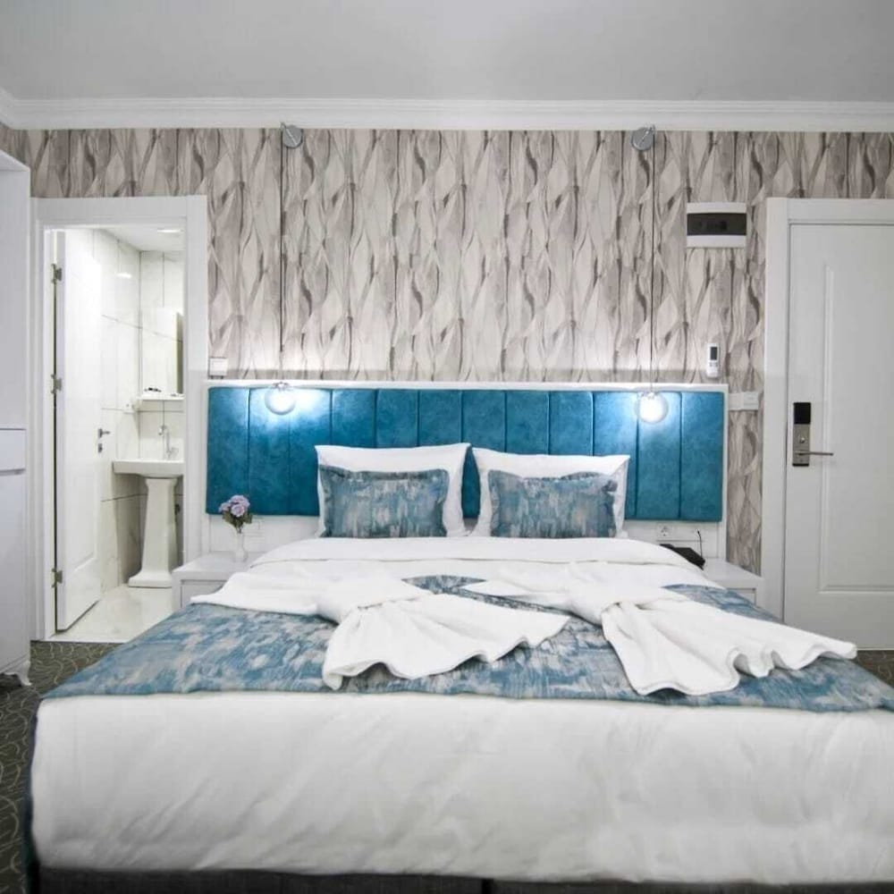 Classic Double Room, Balcony