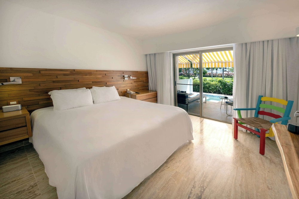 Vibe, 1 King size bed, non-smoking
