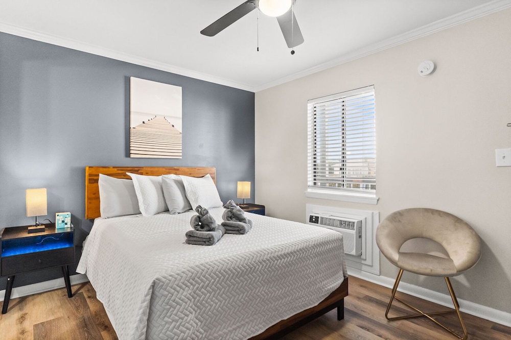 Premium Queen Room photo 3