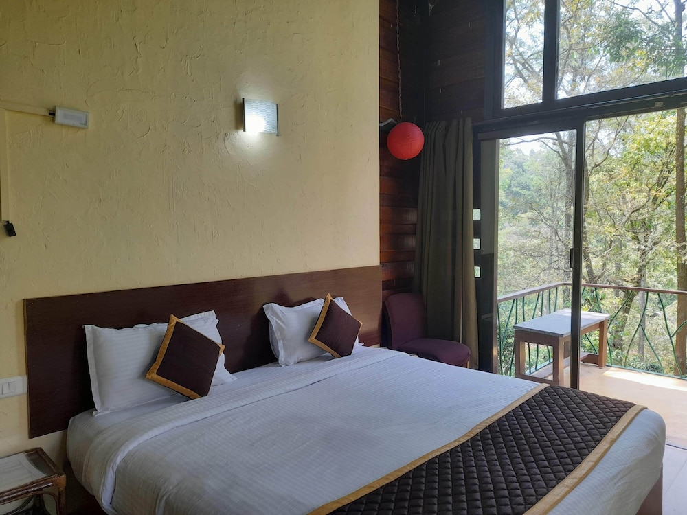 Deluxe Cottage, Balcony, Garden View