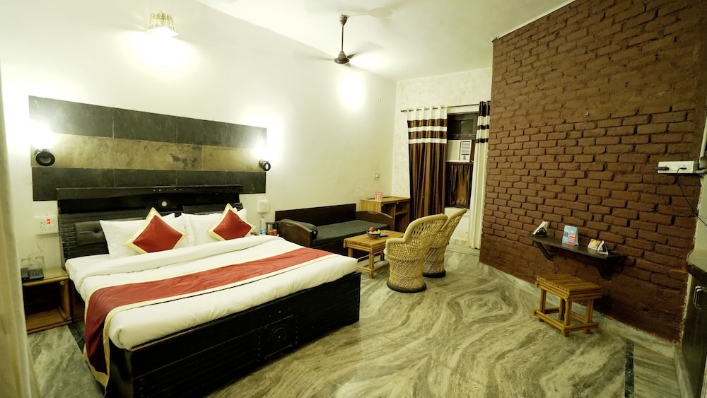Executive Room photo 1