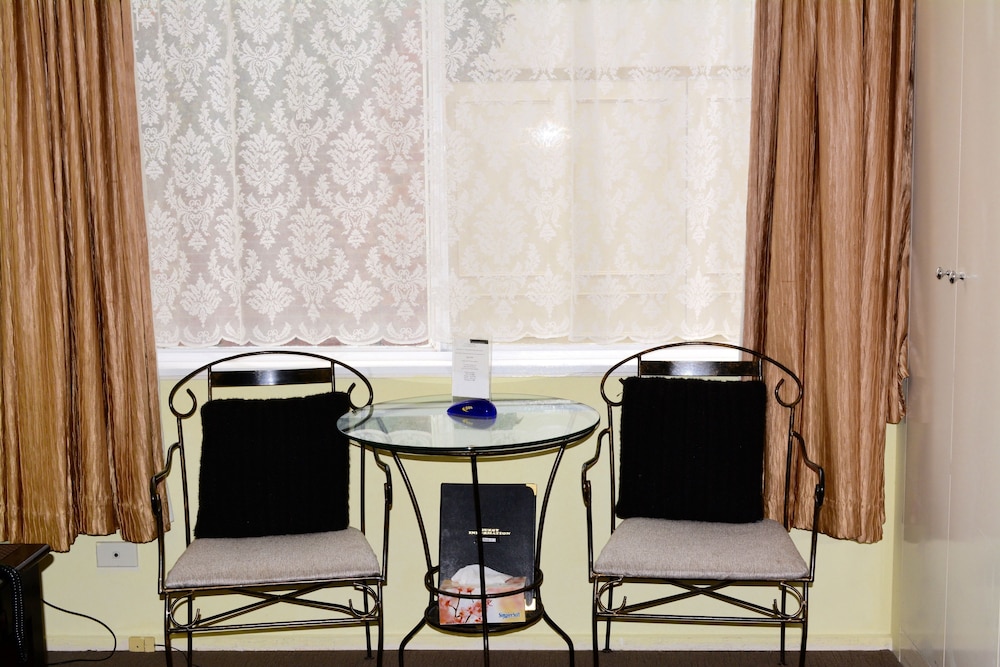 Family Suite - Photo 12
