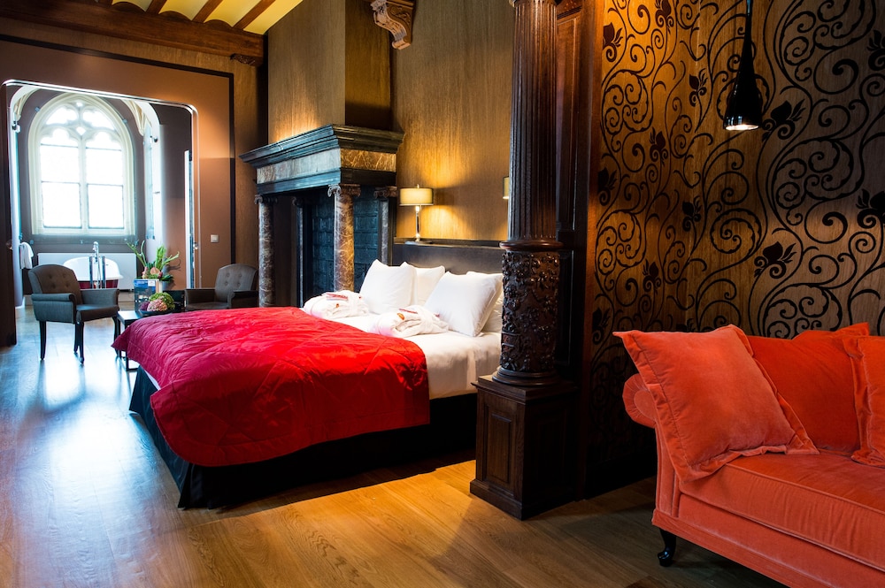 Historic Suite - Photo 1