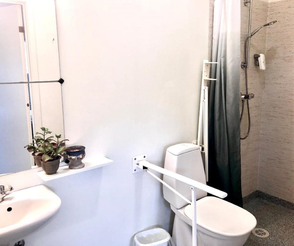 Triple Room, Private Bathroom photo 2