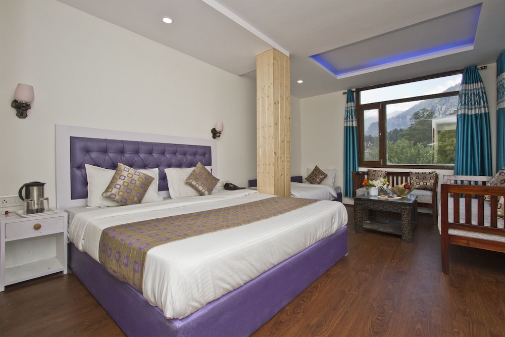 Deluxe Double Or Twin Room