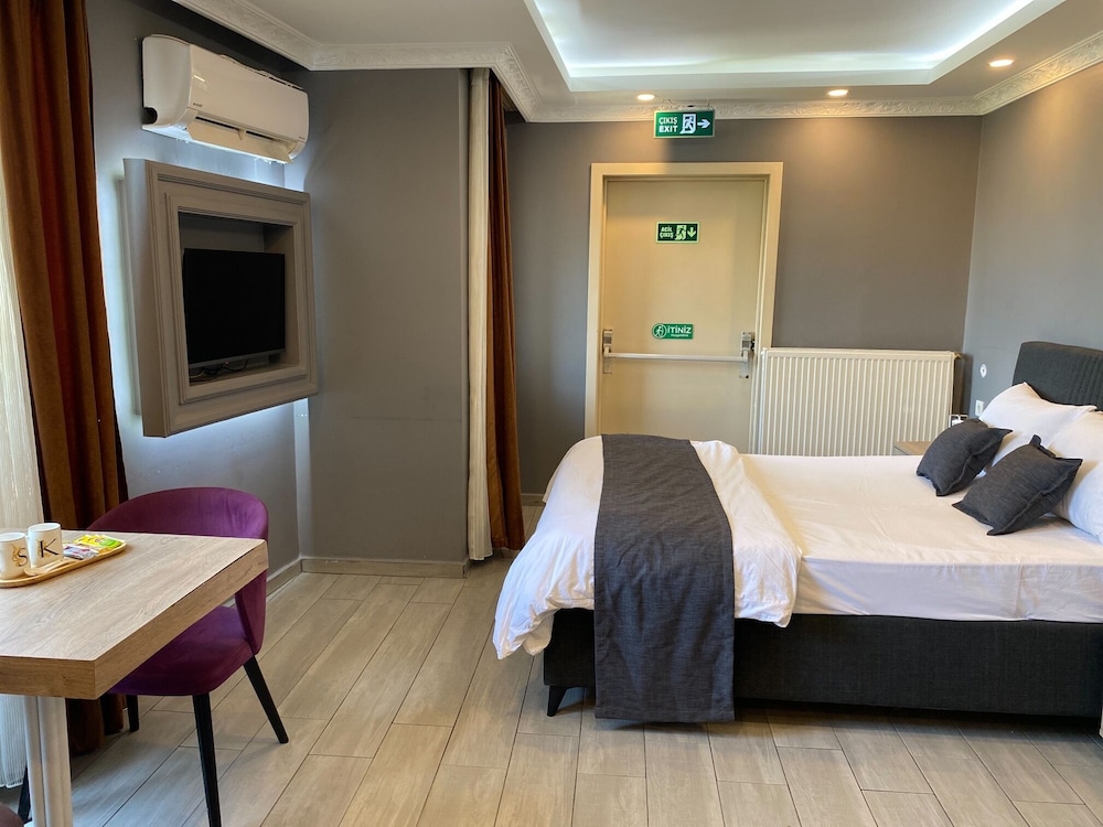 Economy Room photo 3