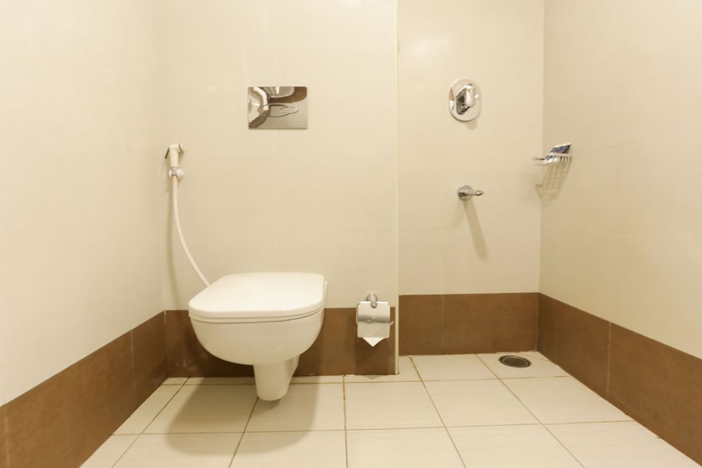 Deluxe Triple Room, 3 Twin Beds - Photo 10