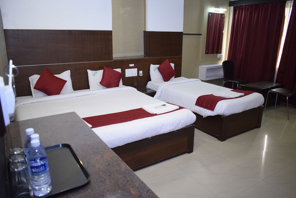 Executive Room - Photo 4