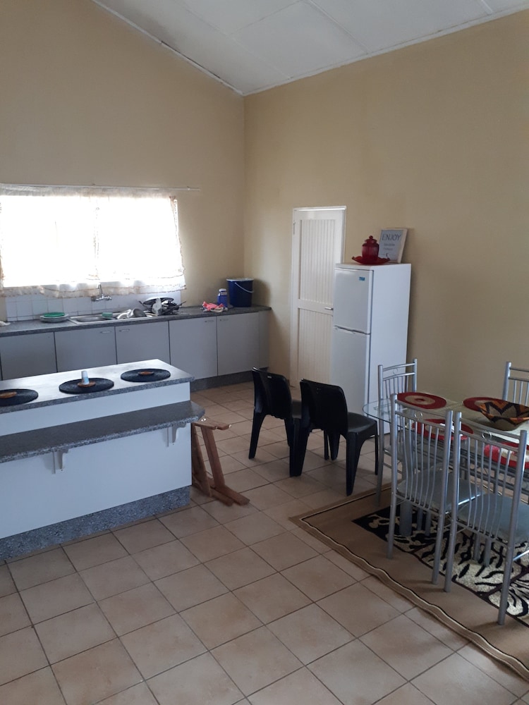 Basic Double Room photo 1
