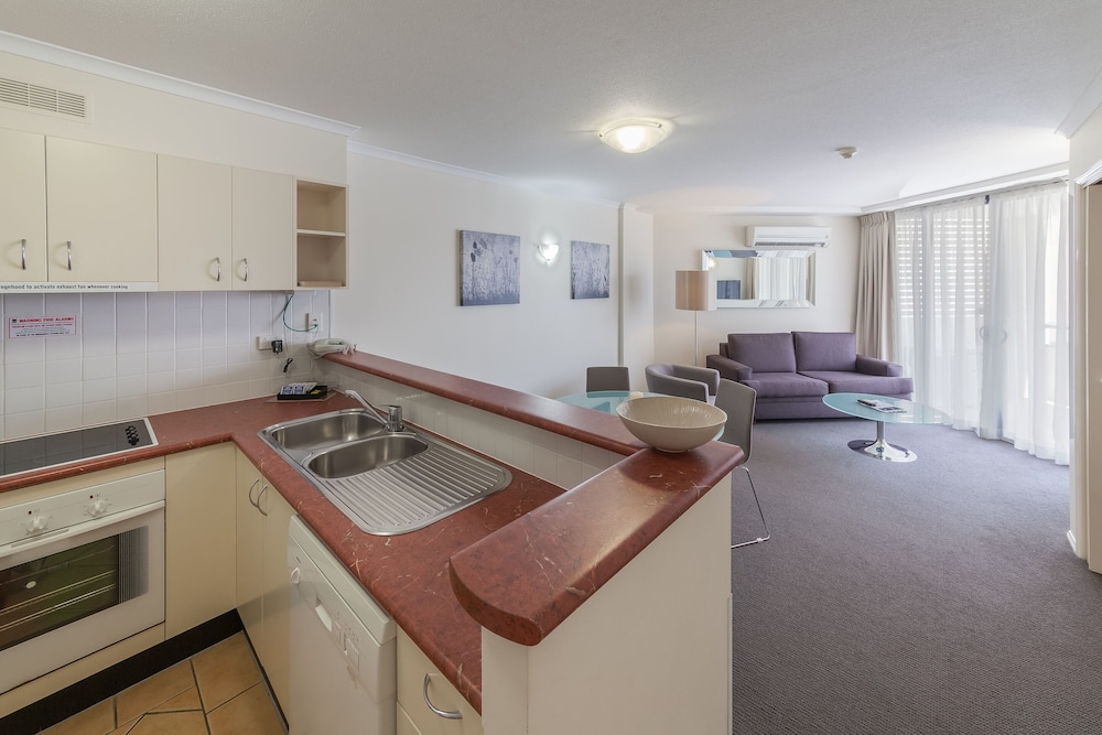 Apartment, 1 Bedroom, Balcony - Photo 3
