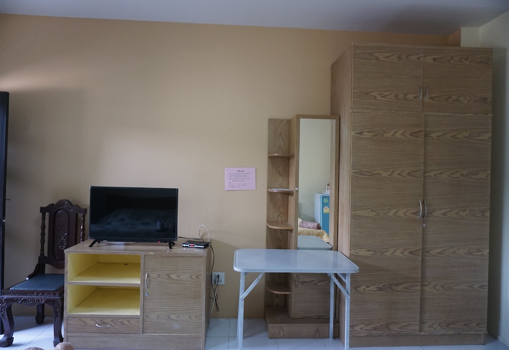 Standard Triple Room photo 3