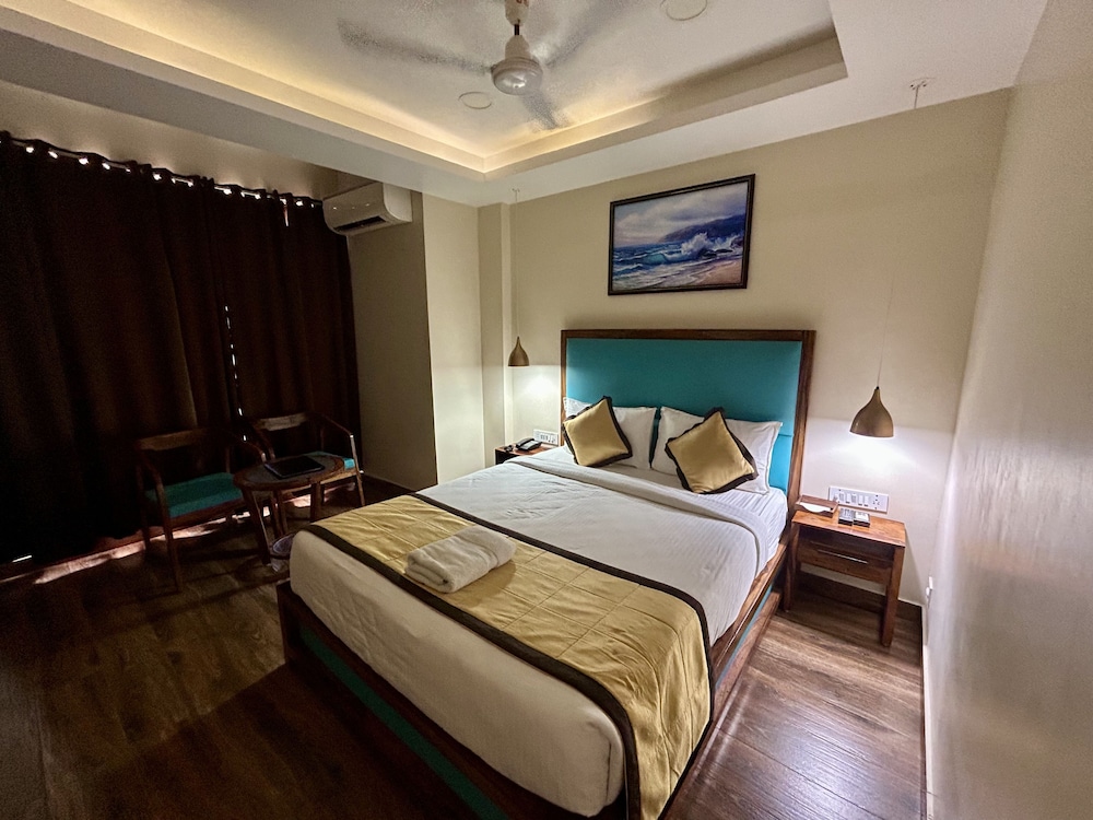 Deluxe Queen Room - Photo 5