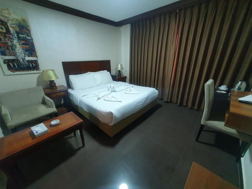 Classic Single Room