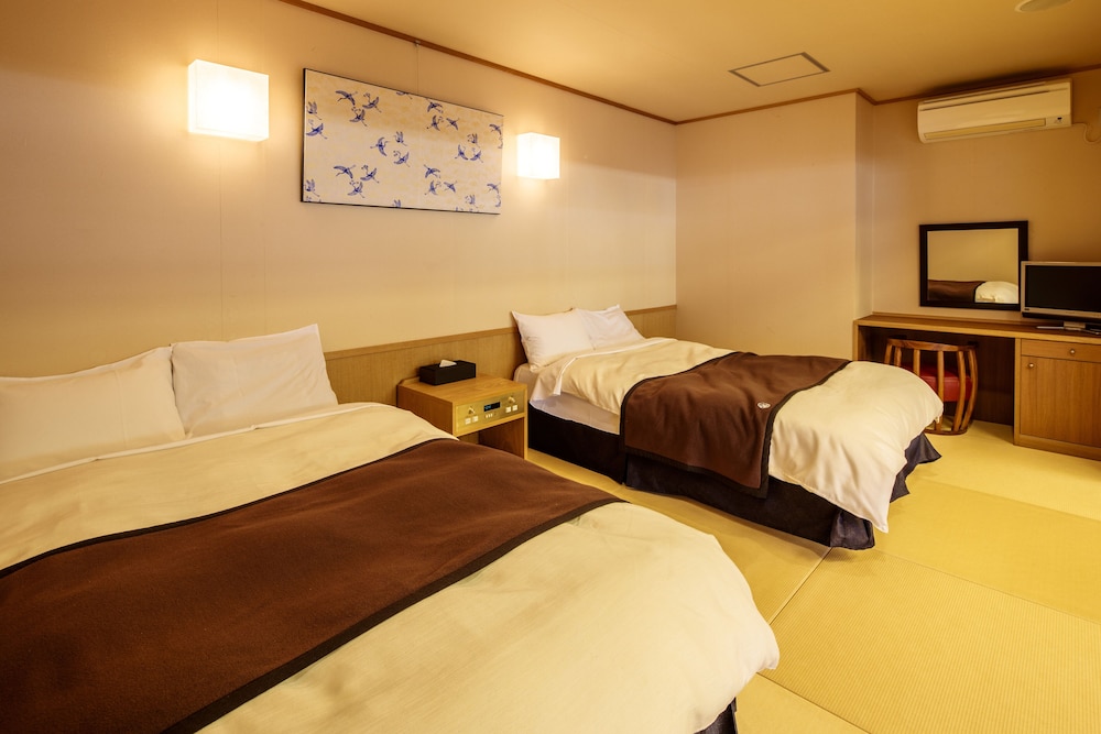 Highest grade suite photo 3