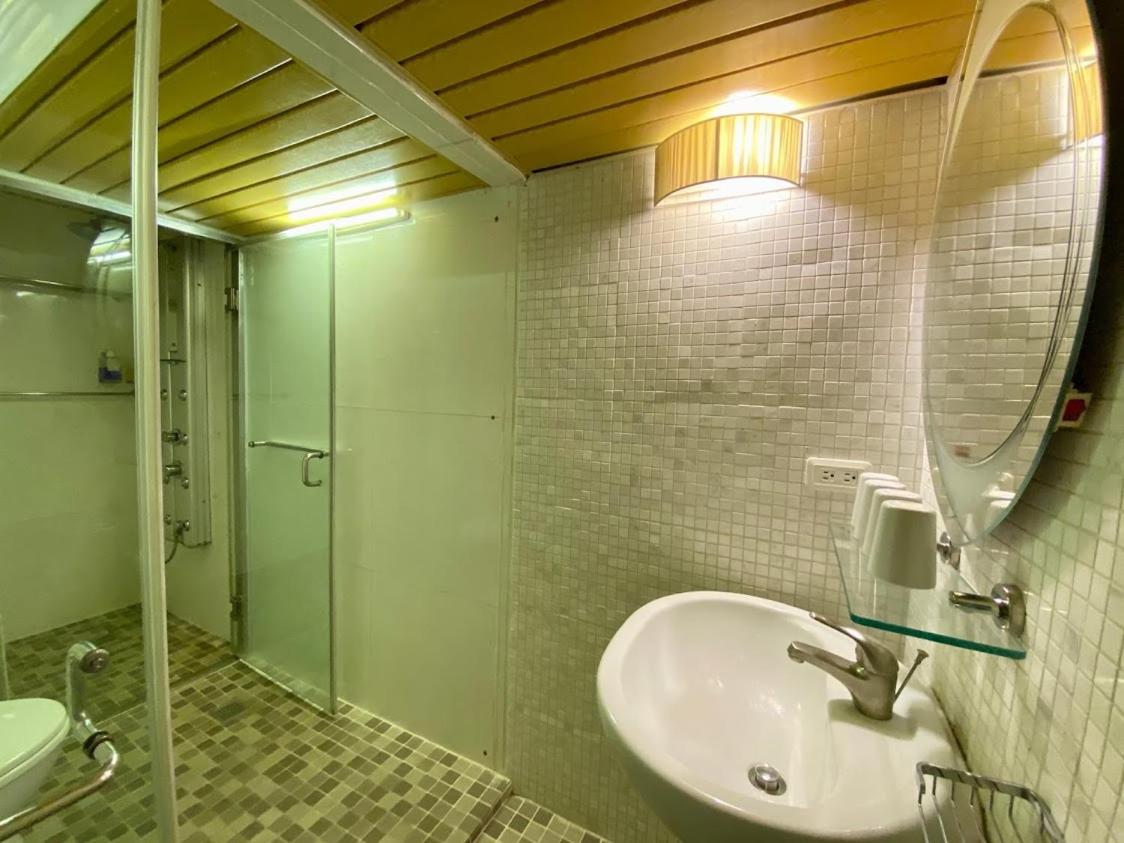 Classic Quadruple Room
