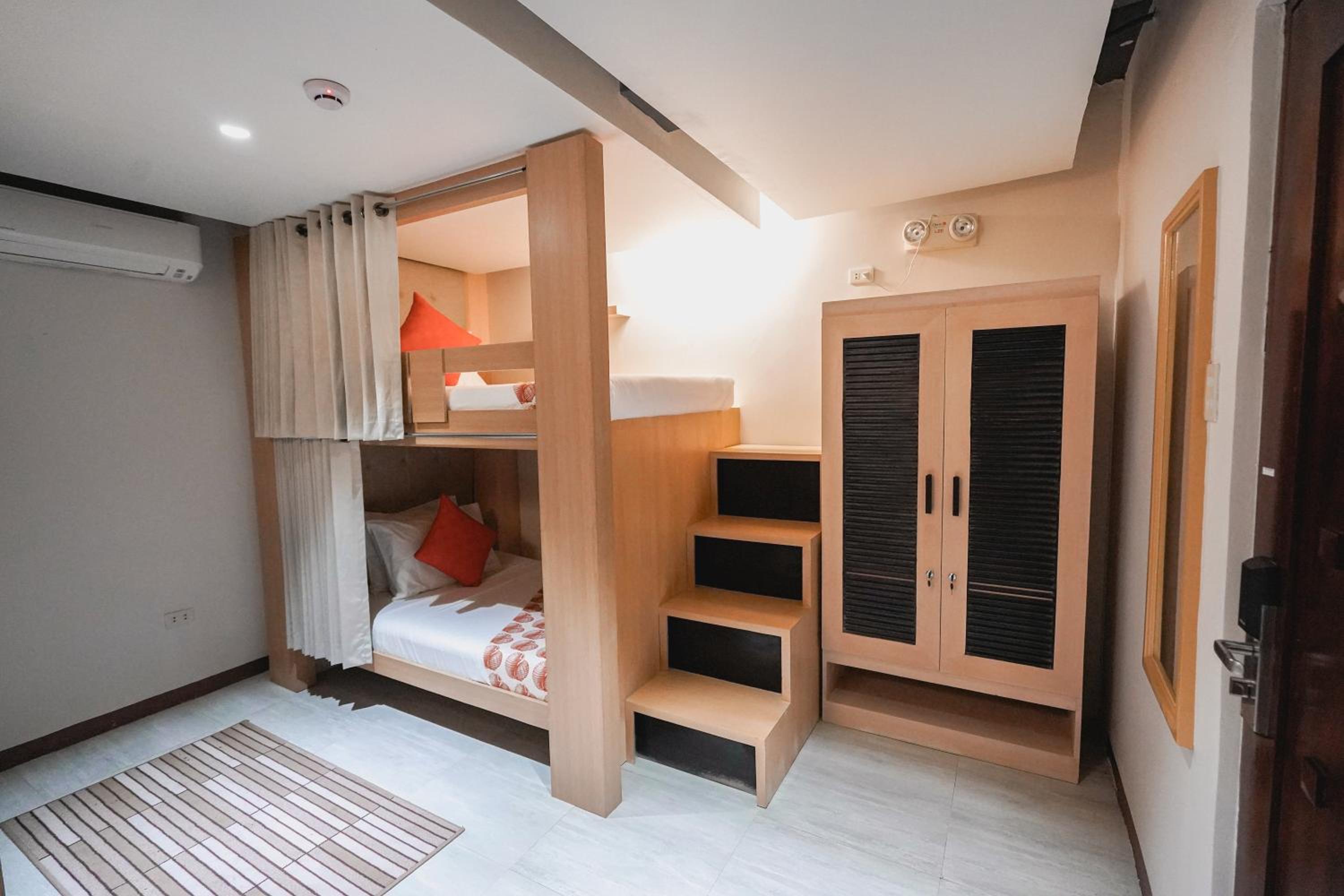 Standard Double Room photo 2