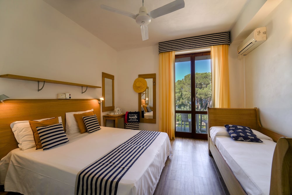 Classic Double Room - Photo 9