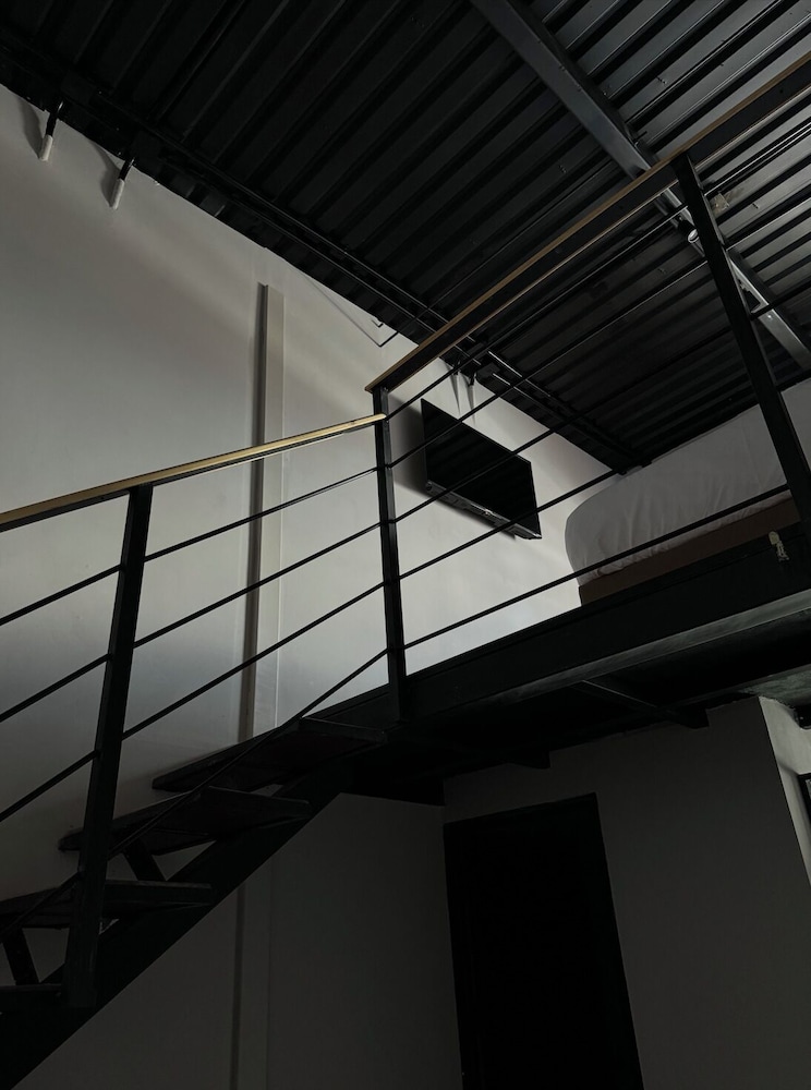 Business Room photo 3