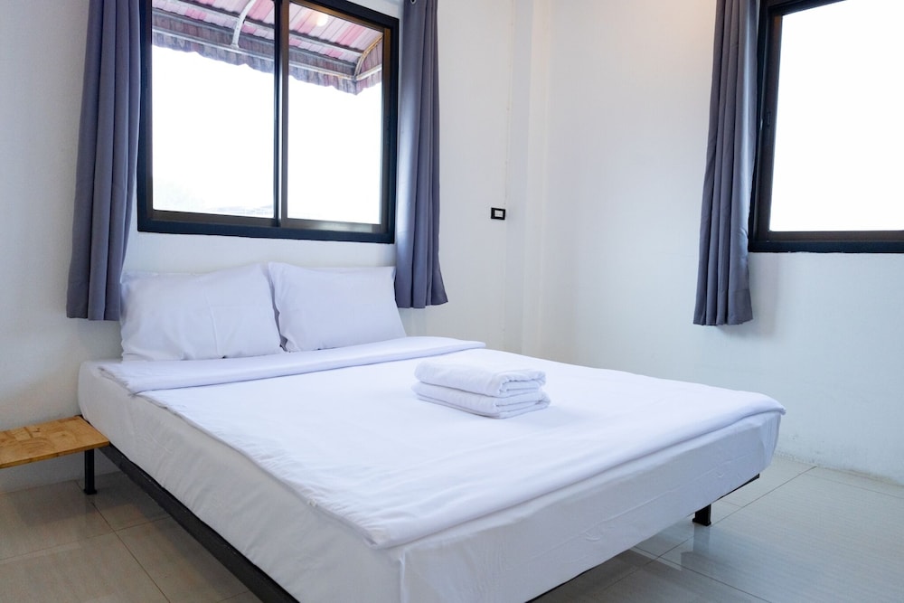 Basic Double Room