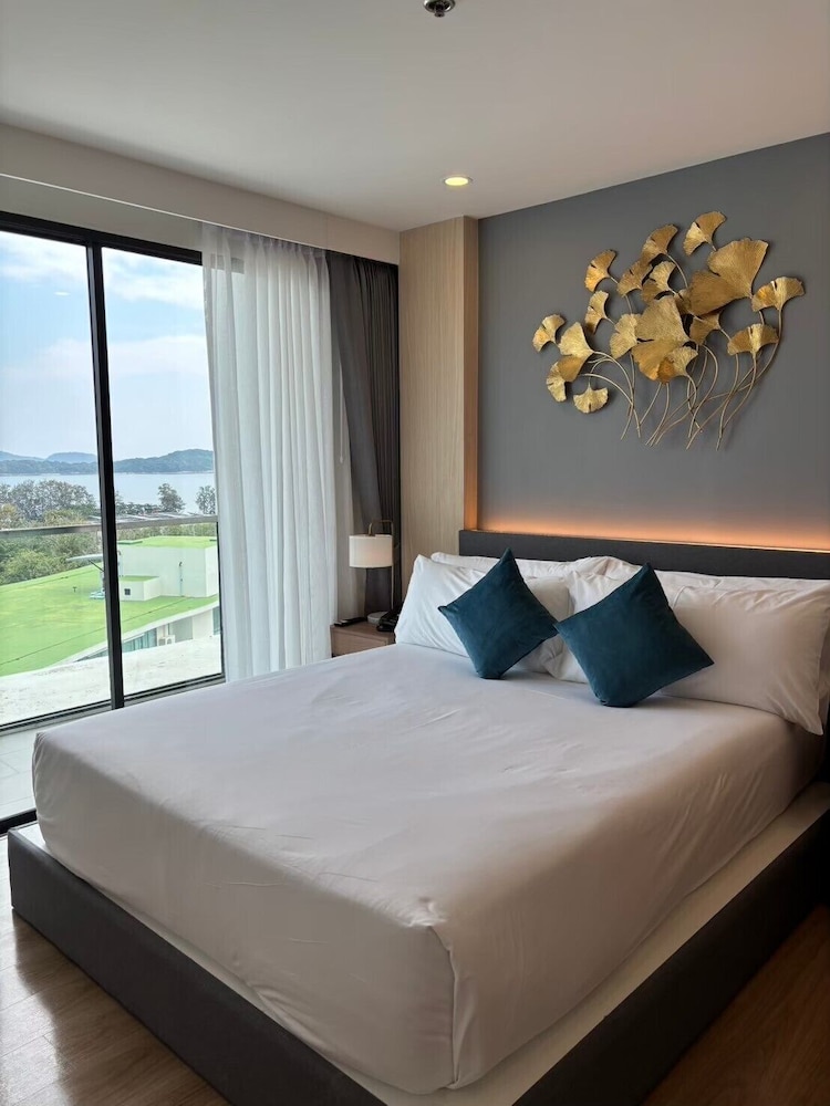Grand Suite, 1 King Bed (Duplex) - Photo 5