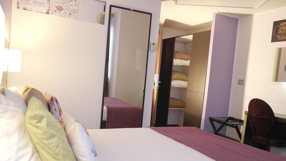 Superior Double Room - Photo 3