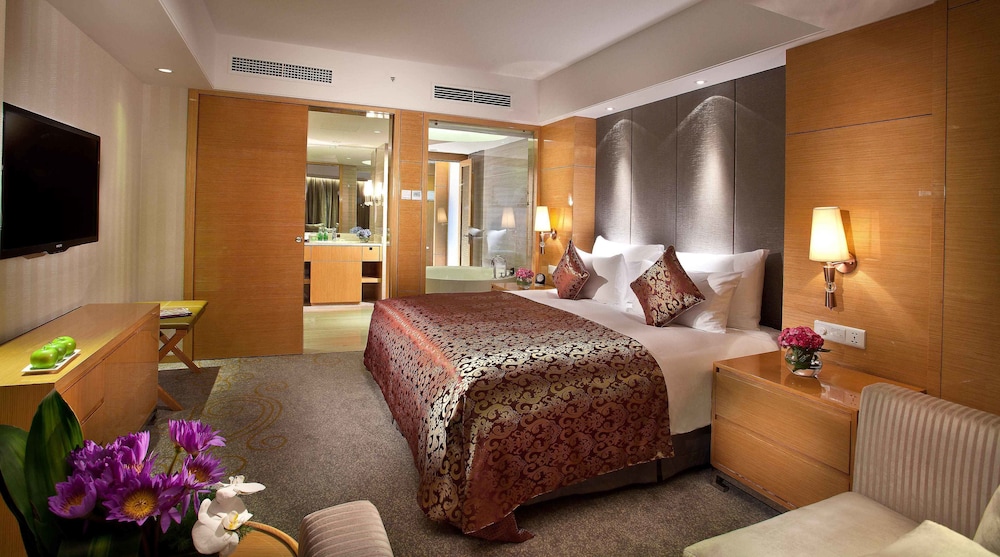 Deluxe Suite photo 1