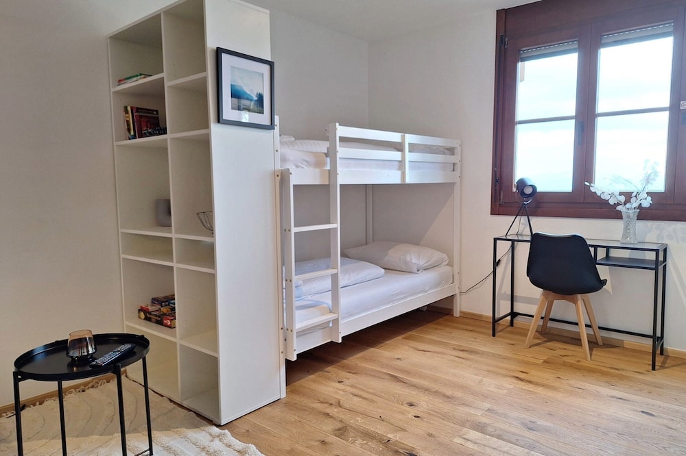 Apartment photo 3