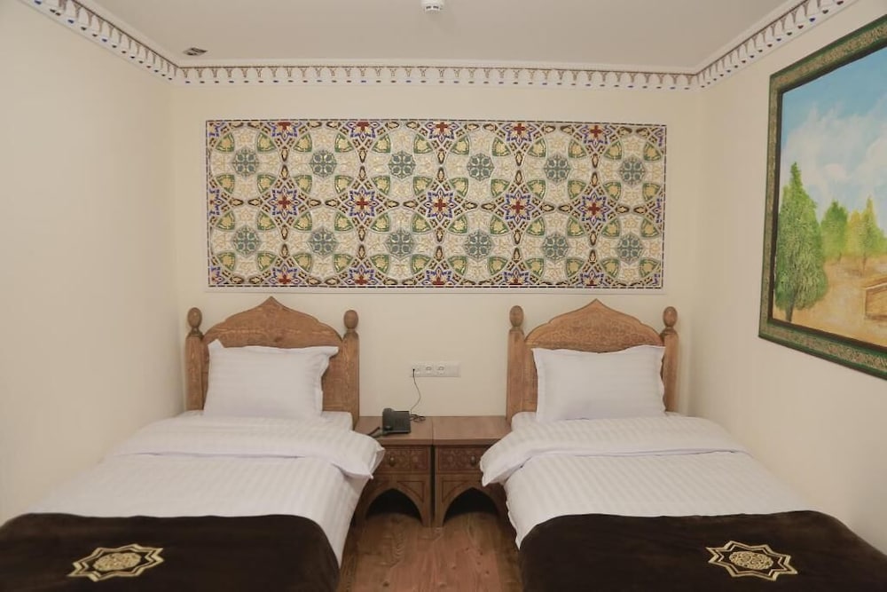 Standard Twin Room photo 2