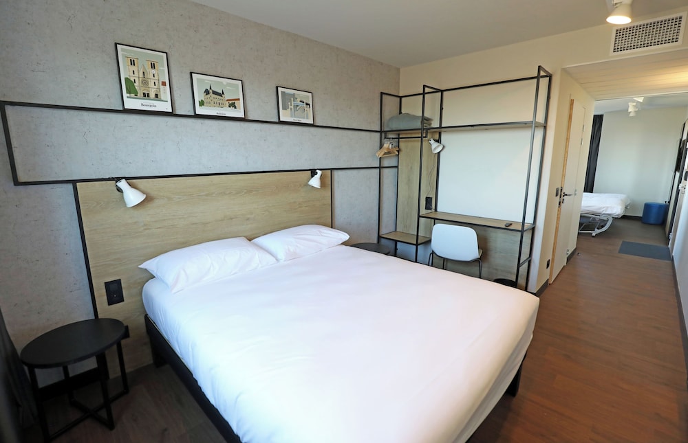 Standard Room, 1 Double Bed - Photo 1