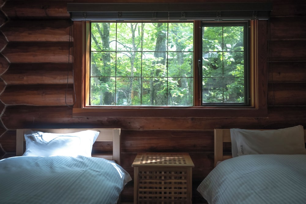 Basic Twin Room - Photo 11