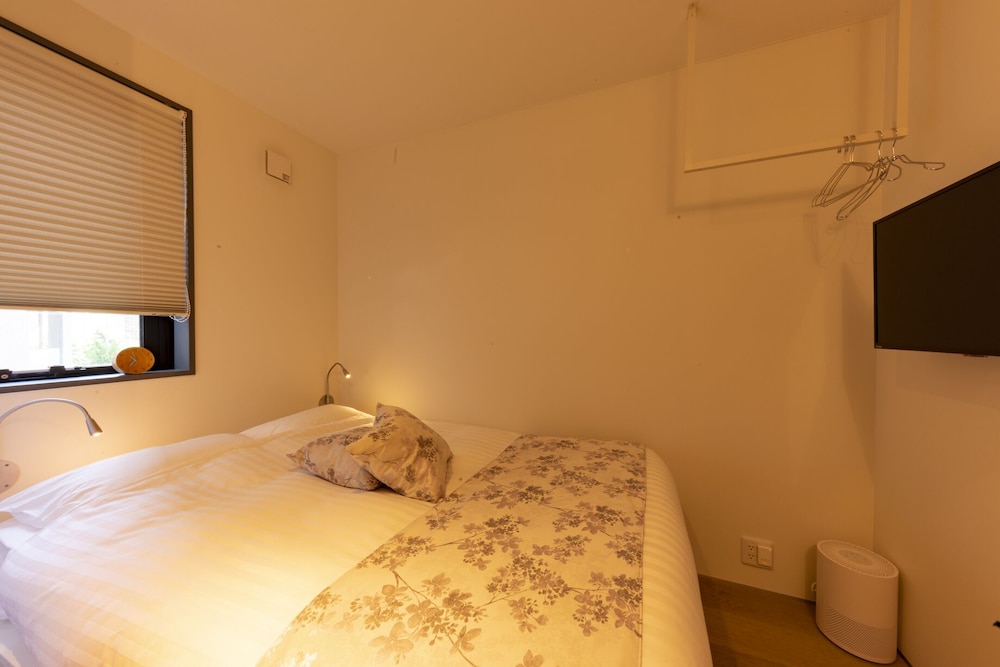Basic Double Room - Photo 3