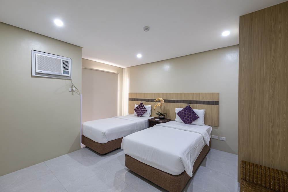 Executive Room - Photo 2
