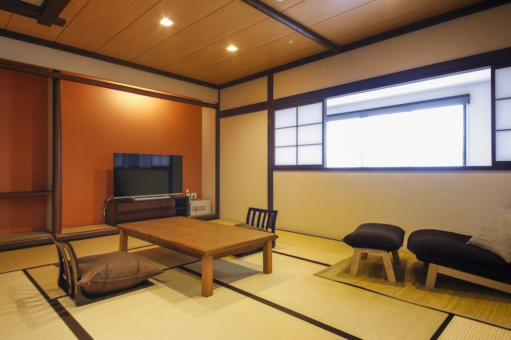 Japanese Style Room with Open Air Bath (Bed and Futon) photo 2