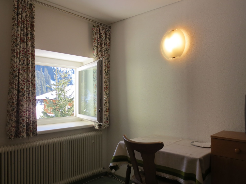 Single Room photo 3