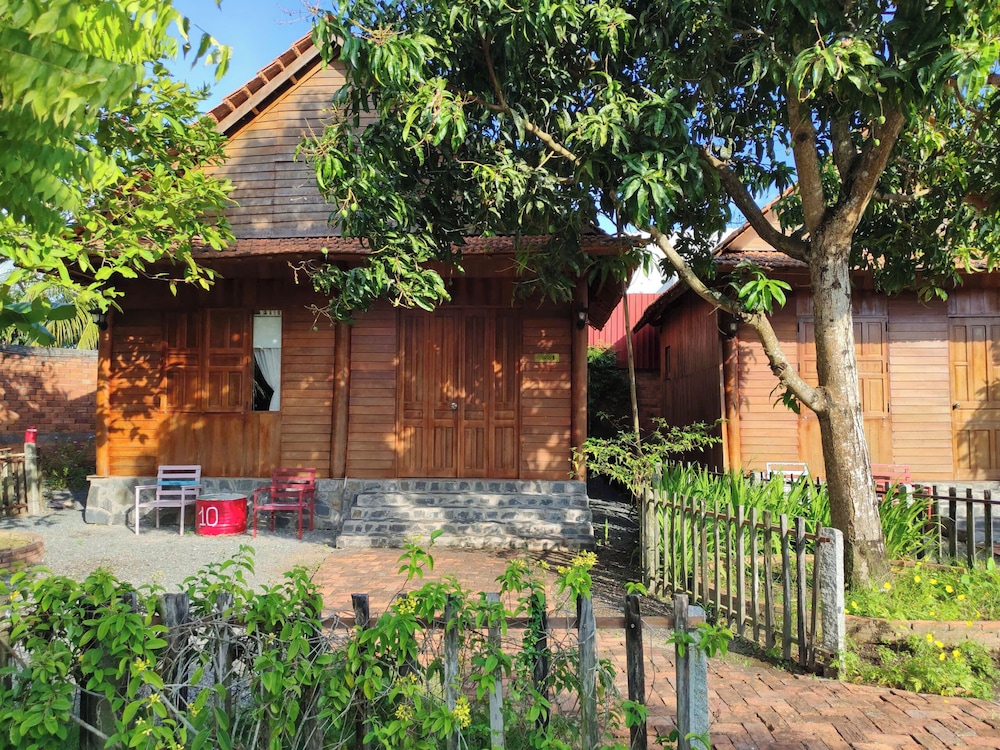 Standard Bungalow, 2 Queen Beds, Resort View photo 3