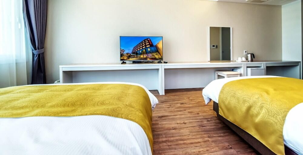 Superior Deluxe Twin Room - Photo 2