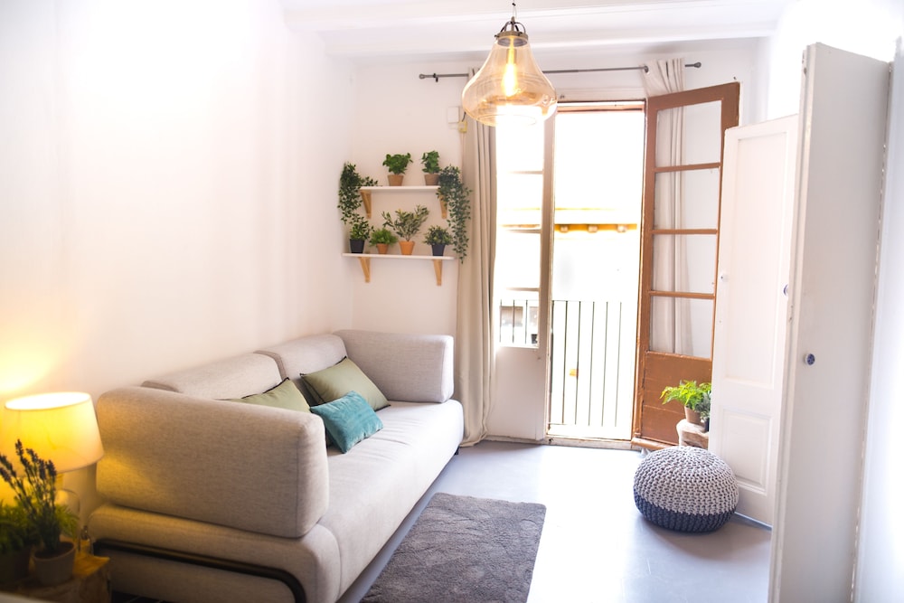 Apartment, 2 Bedrooms, Terrace photo 3