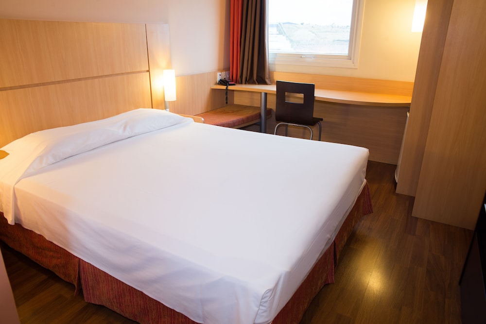 Standard Room, 1 Double Bed photo 2