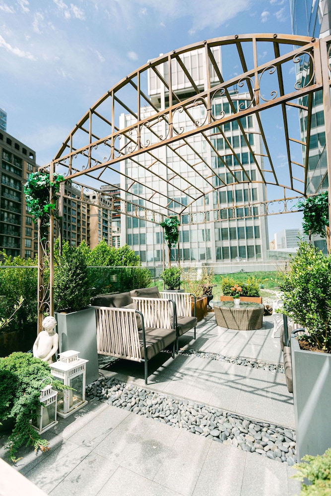 Suite (Garden)