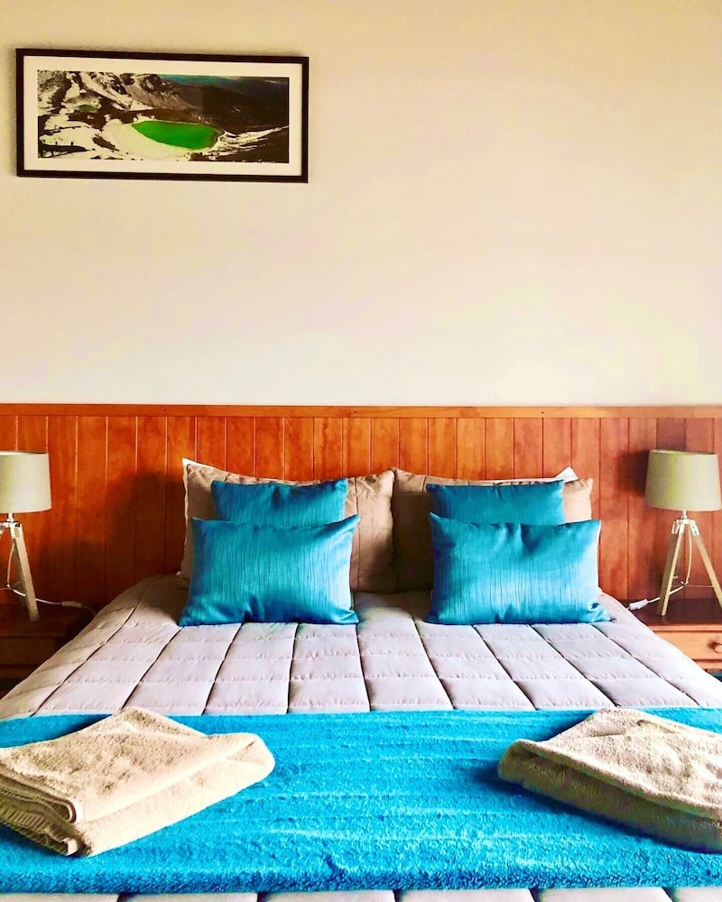 Double or Twin Room, Multiple Beds photo 1