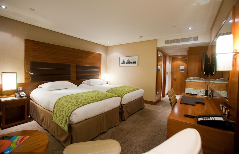 Classic Twin Room, 2 Twin Beds - Photo 1