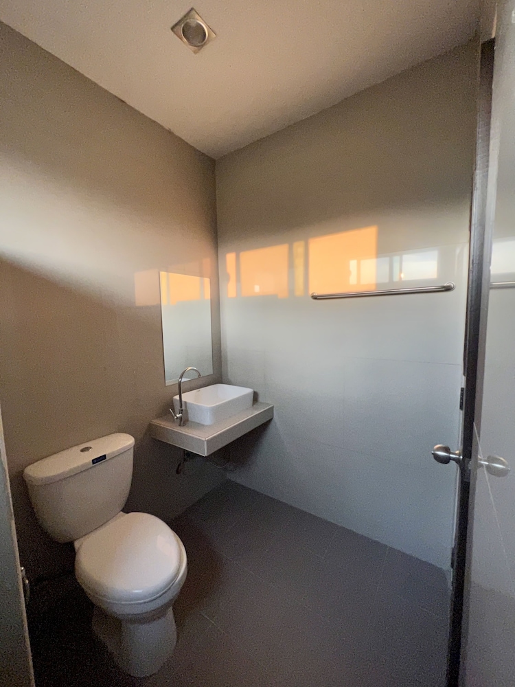 Standard Room photo 3