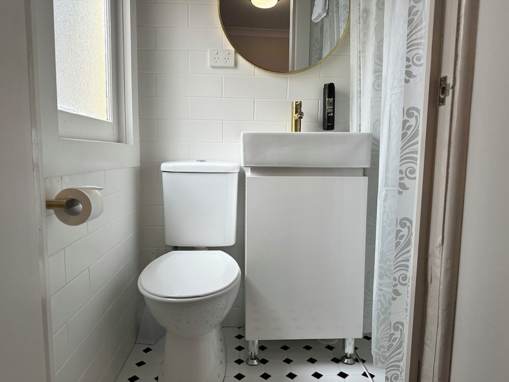 Basic Double Room - Photo 3