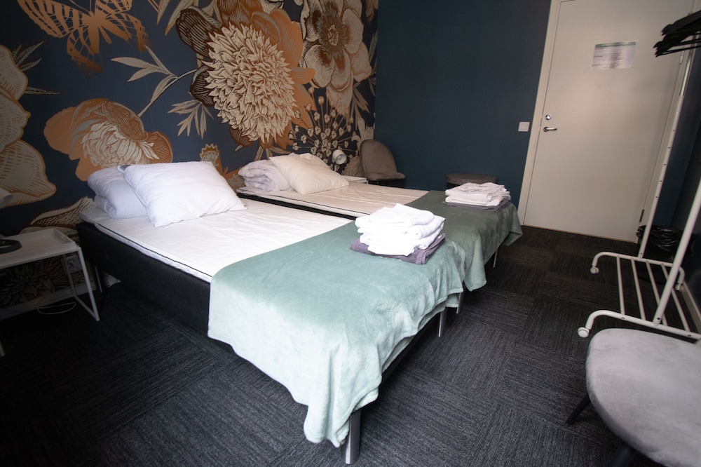 Double or Twin Room photo 3