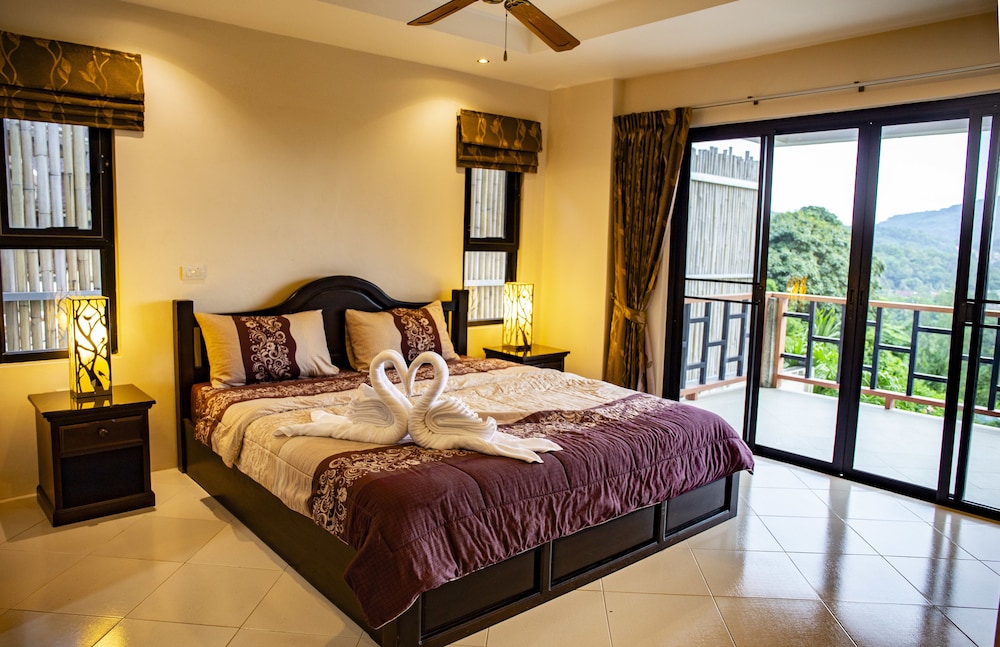 Panoramic Apartment, 2 Bedrooms, Terrace, Sea View photo 3