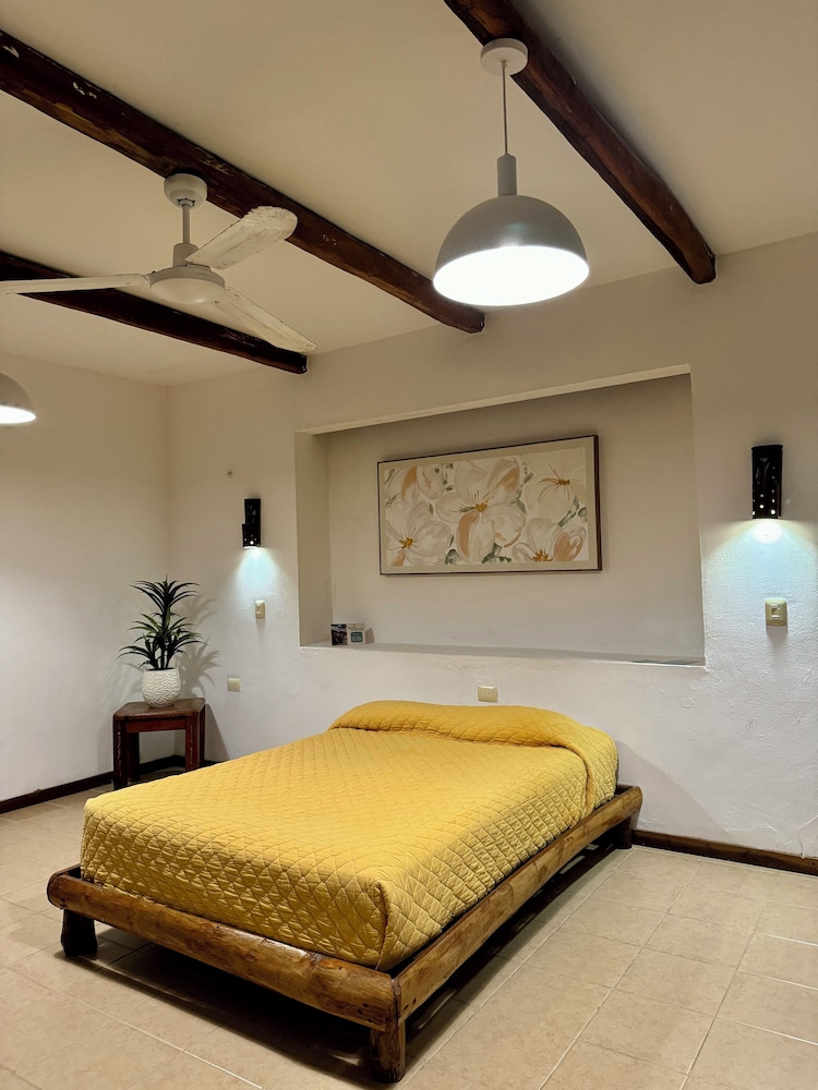 Standard Room - Photo 1