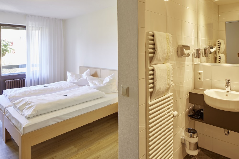 Classic Double or Twin Room photo 1