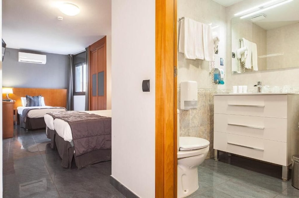 Triple Room photo 3